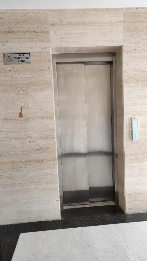 Hotel Poseidon Inn Lucknow Dış mekan fotoğraf